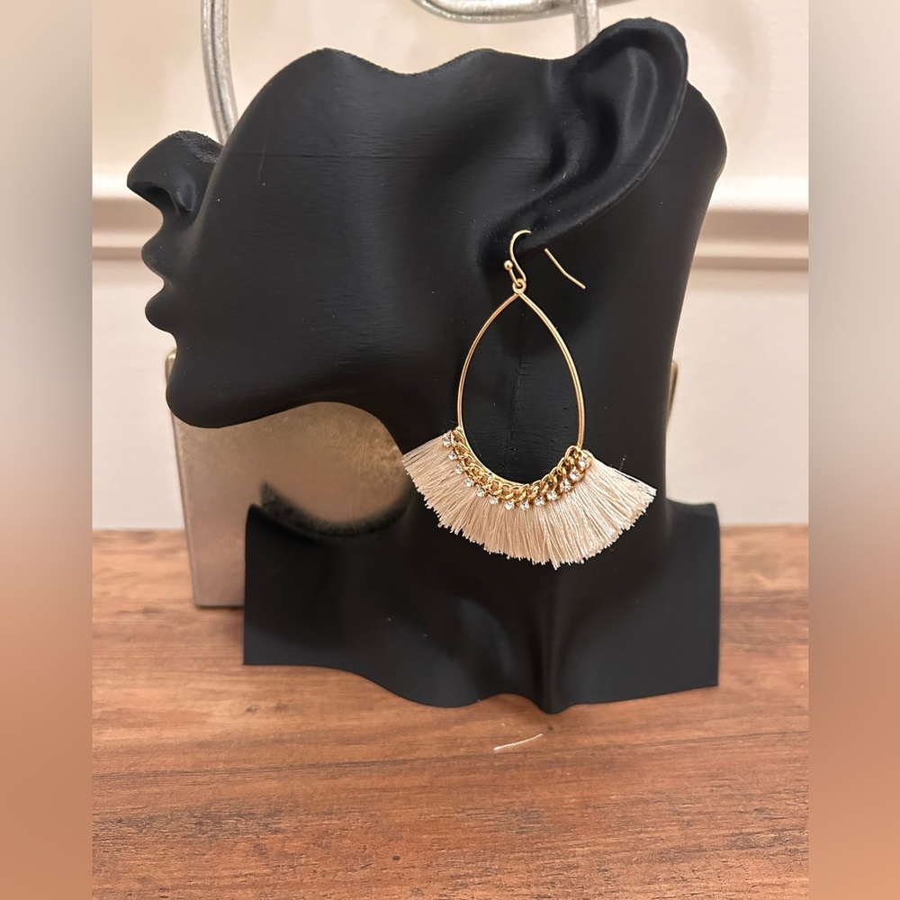 Elegant Gold and Cream Tassel Earrings - Picture 4 of 4